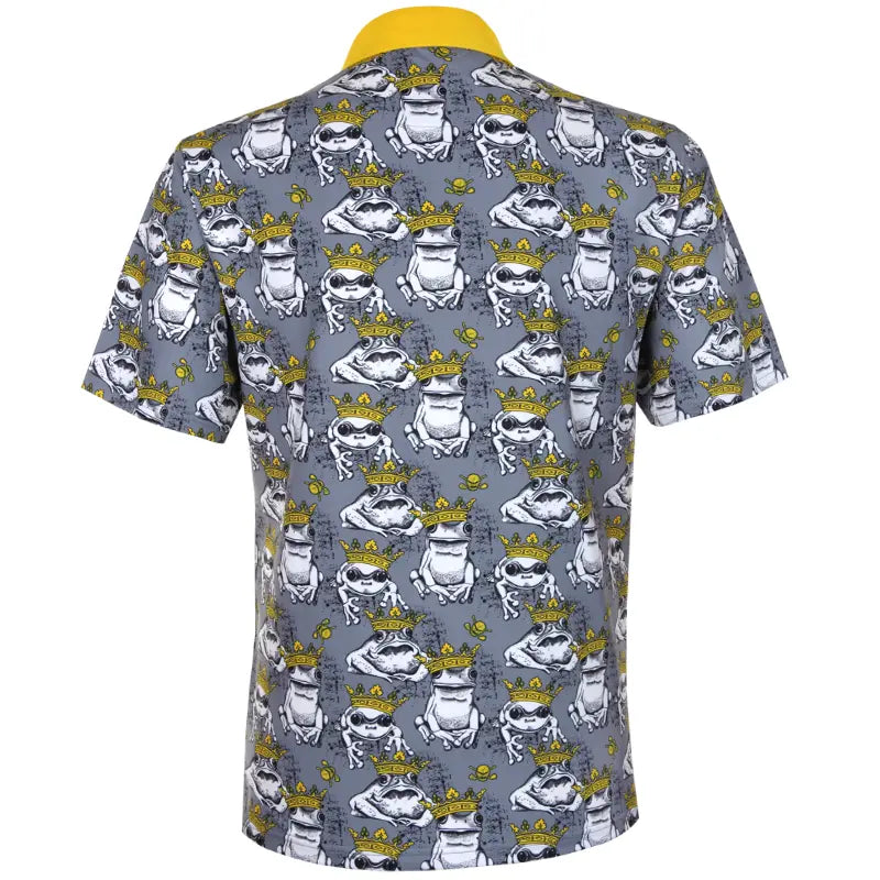 Short-sleeve shirt with frog pattern and yellow accents